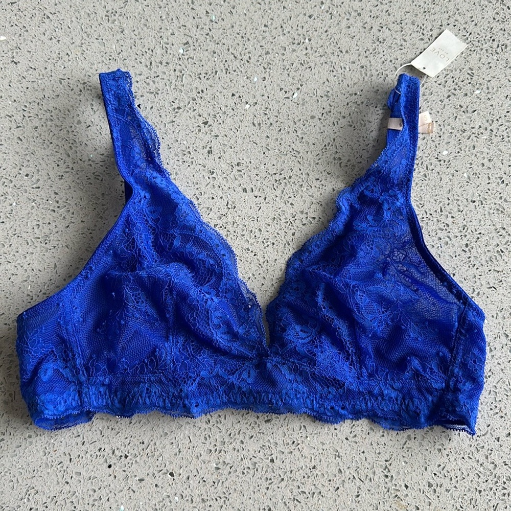 NWT Love by Gap Lace Bralette